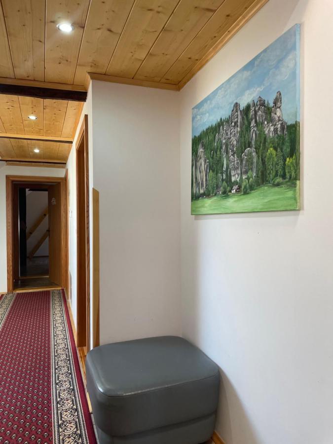 U Ozveny Hotel Dolni Adrspach Eksteriør billede